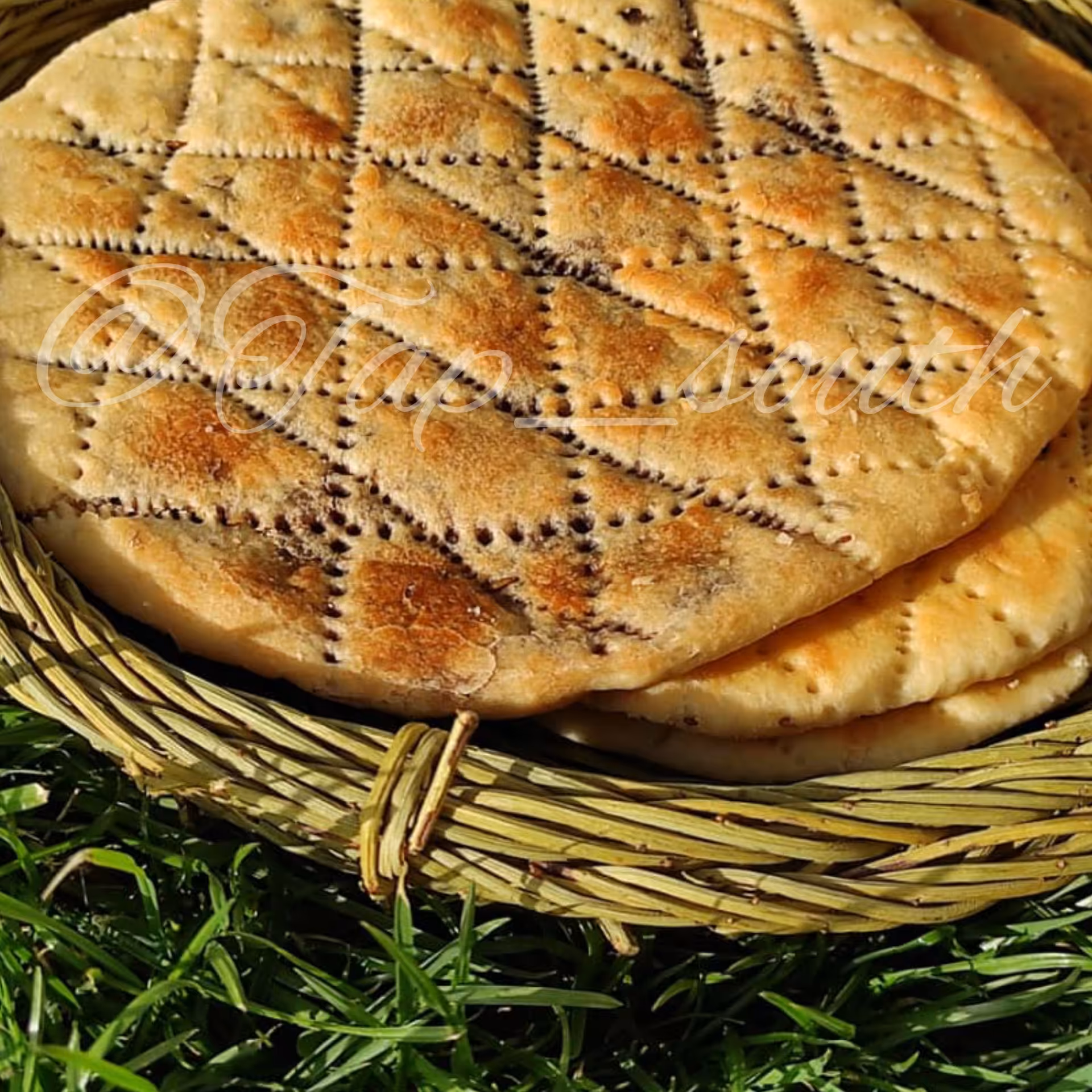 کلوچه خرمایی نازک دزفول