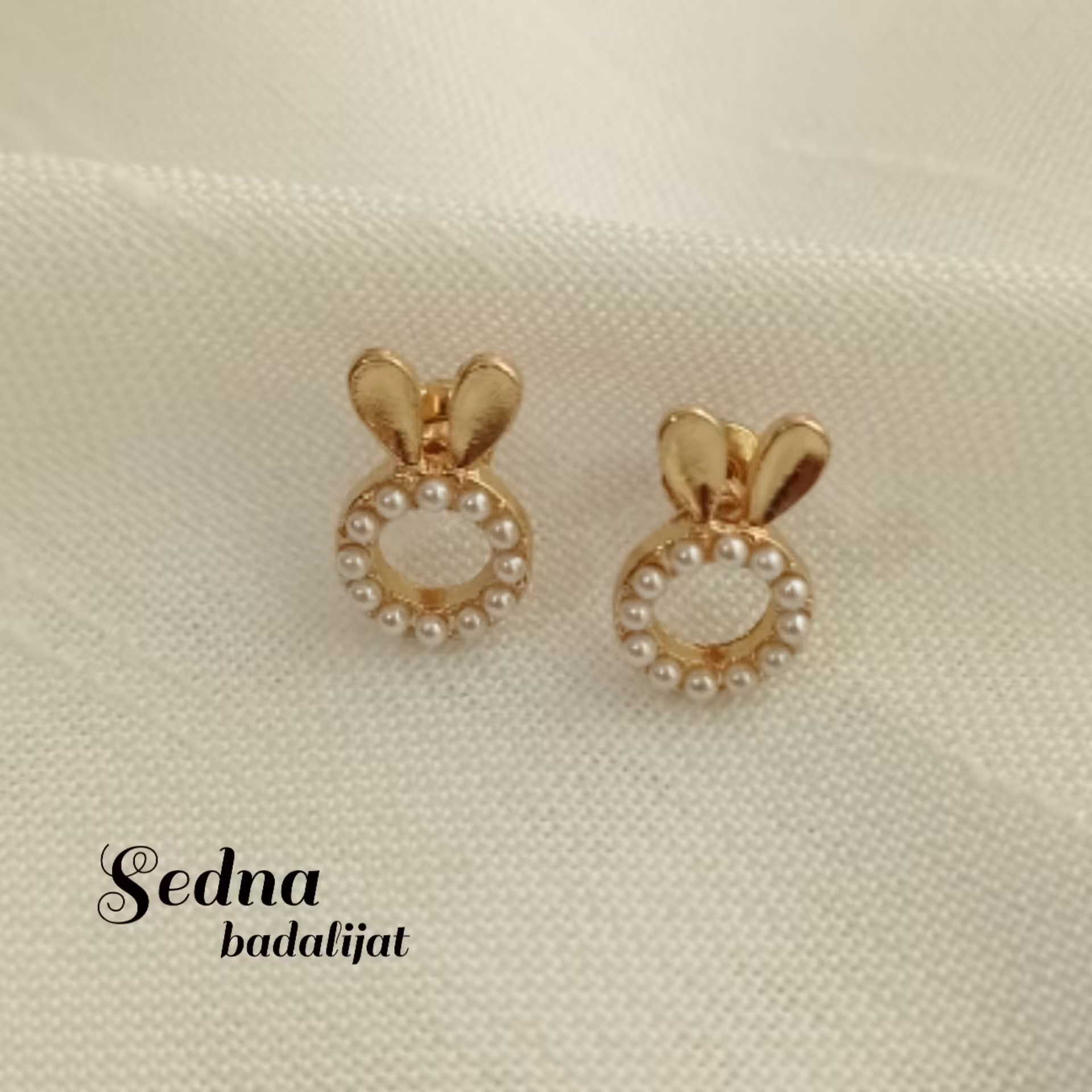 اکسسوری و بدلیجات گوشواره میخی مدل خرگوش مرواریدی با پشت گوشی استیل 