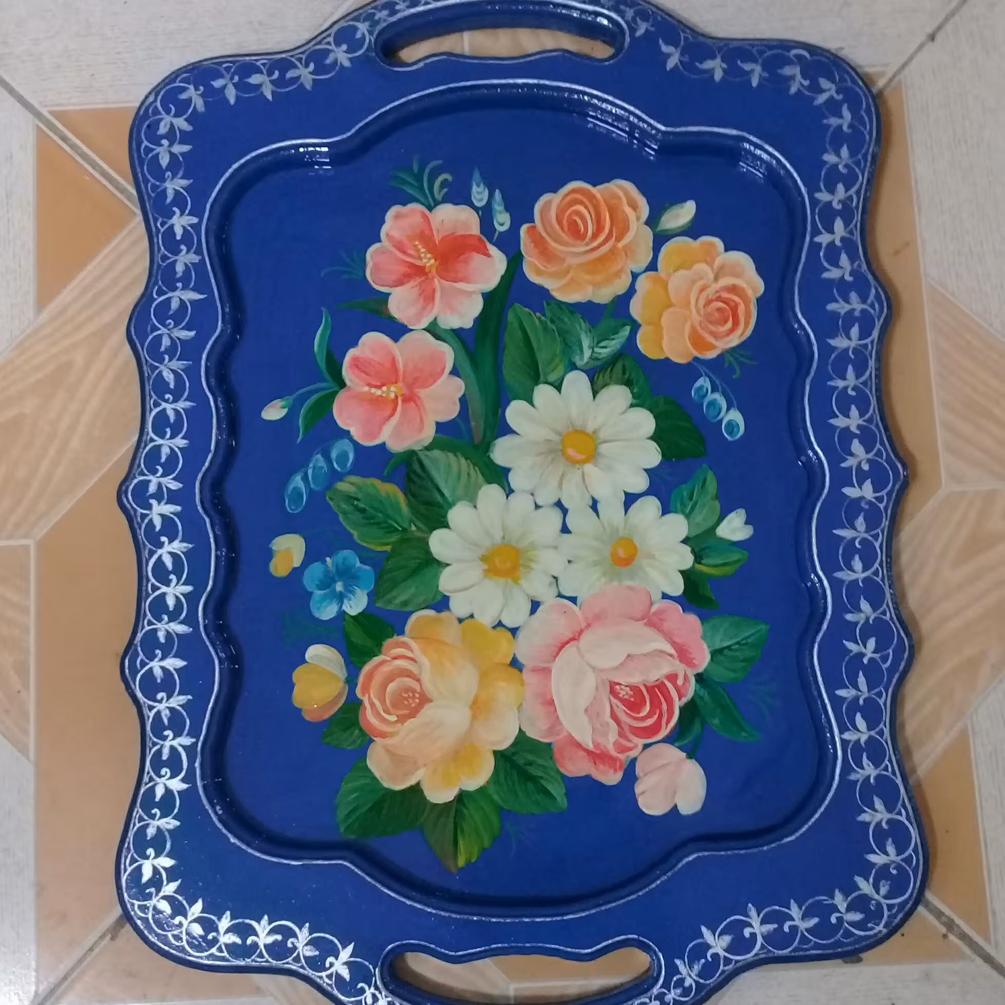 سینی گل ومرغی