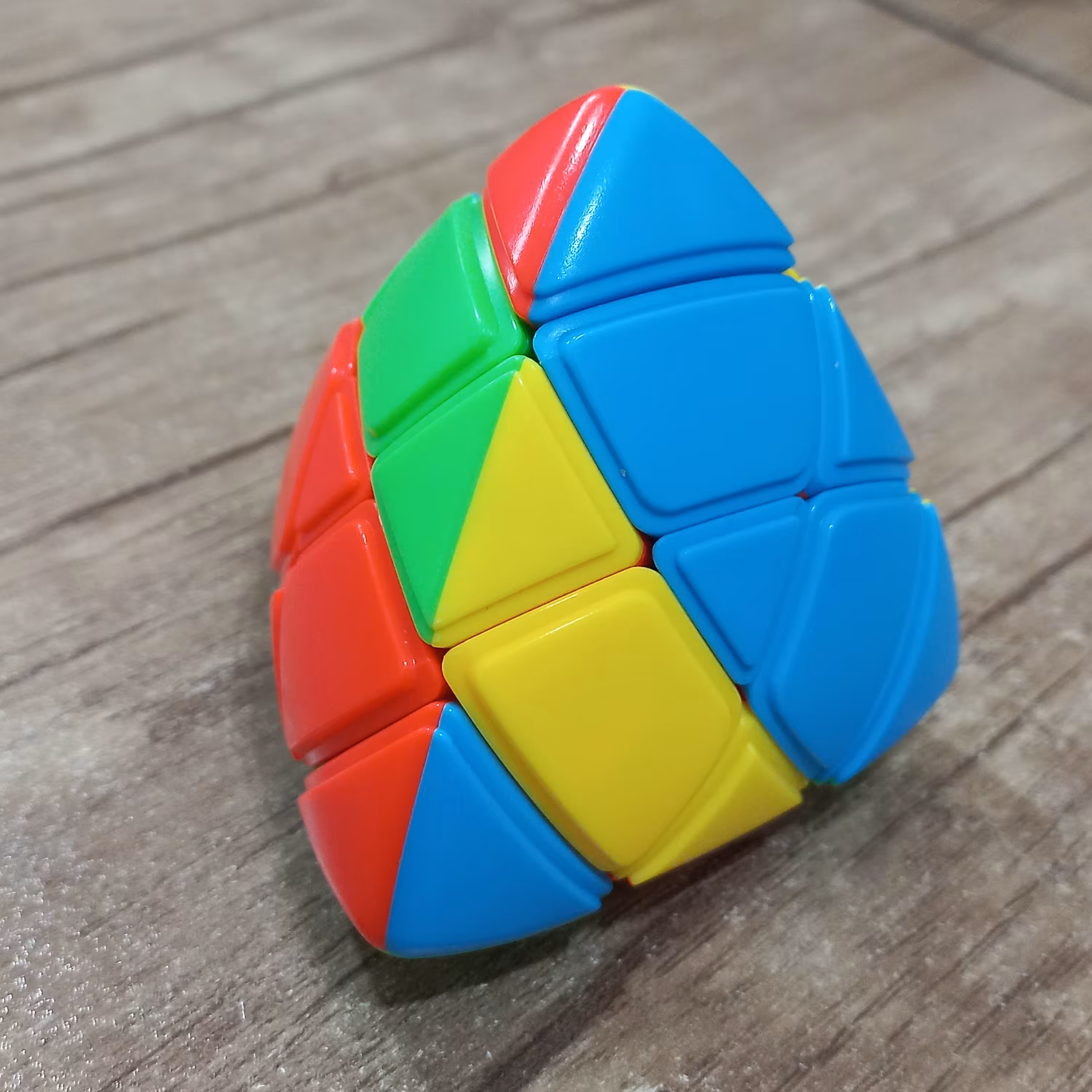 روببک هرمی حجمی (مسترمورفیکس) وای جی