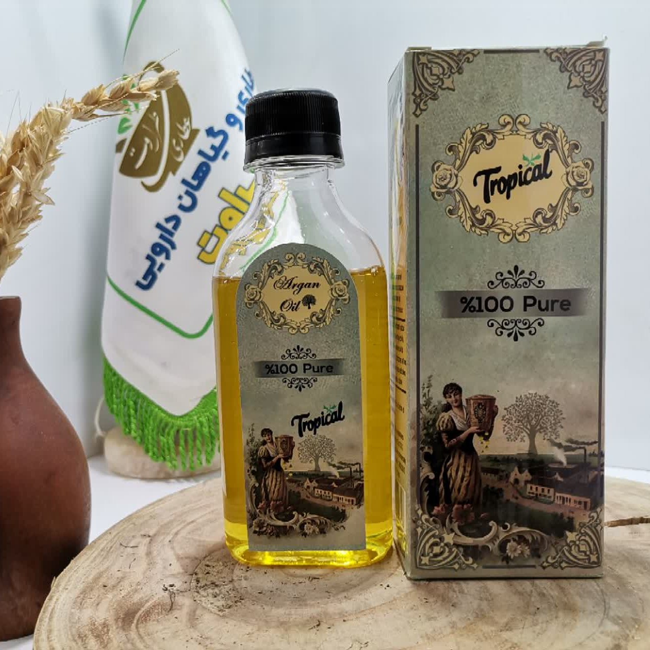 روغن آرگان اعلا  محافظ کننده پوست و مو بسیار قوی  مخصوص طراوت 