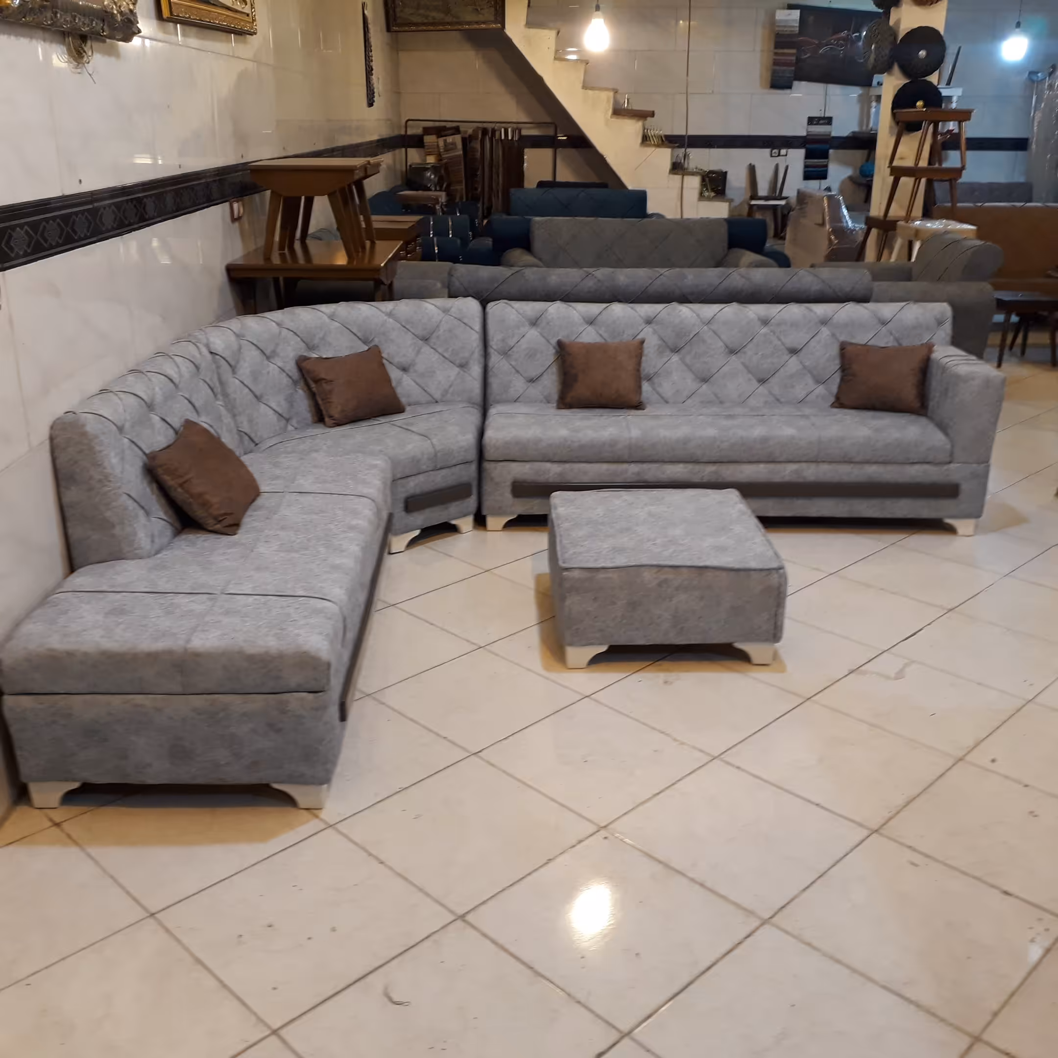 مبل ال چستر راحتی ساری