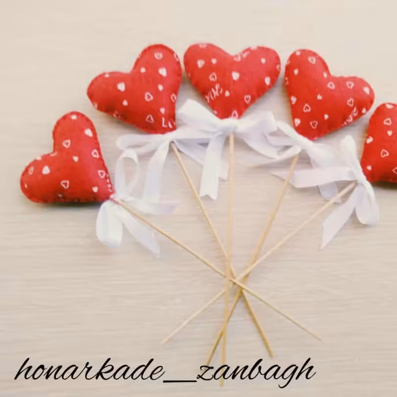 گیفت قلب نمدی 25 عددی