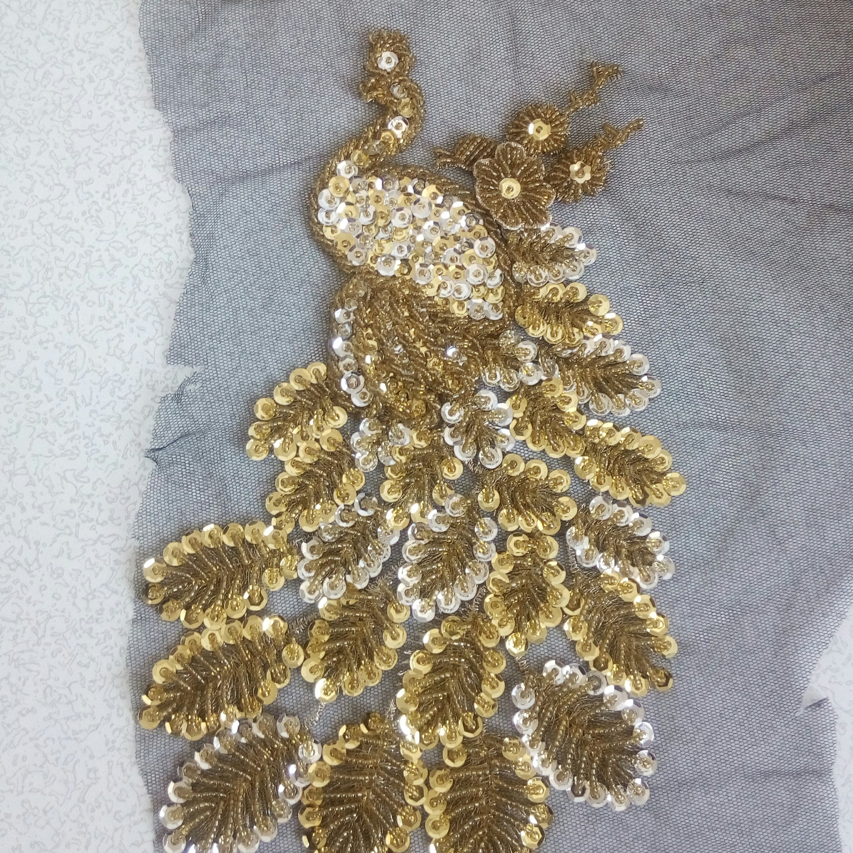 پنل تزیینی لباس