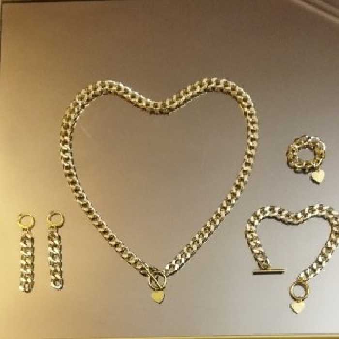 سرویس کارتیر استیل رنگ ثابت با آویز قلب