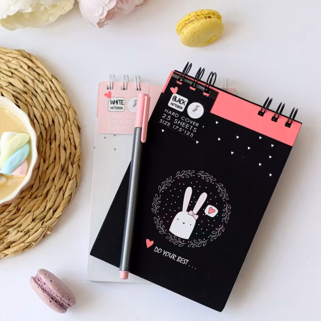 دفتر طراحی سیاهبرگ مقوایی جلد سخت سیمی سایز B6 مدل خرگوشی برگ تحریر