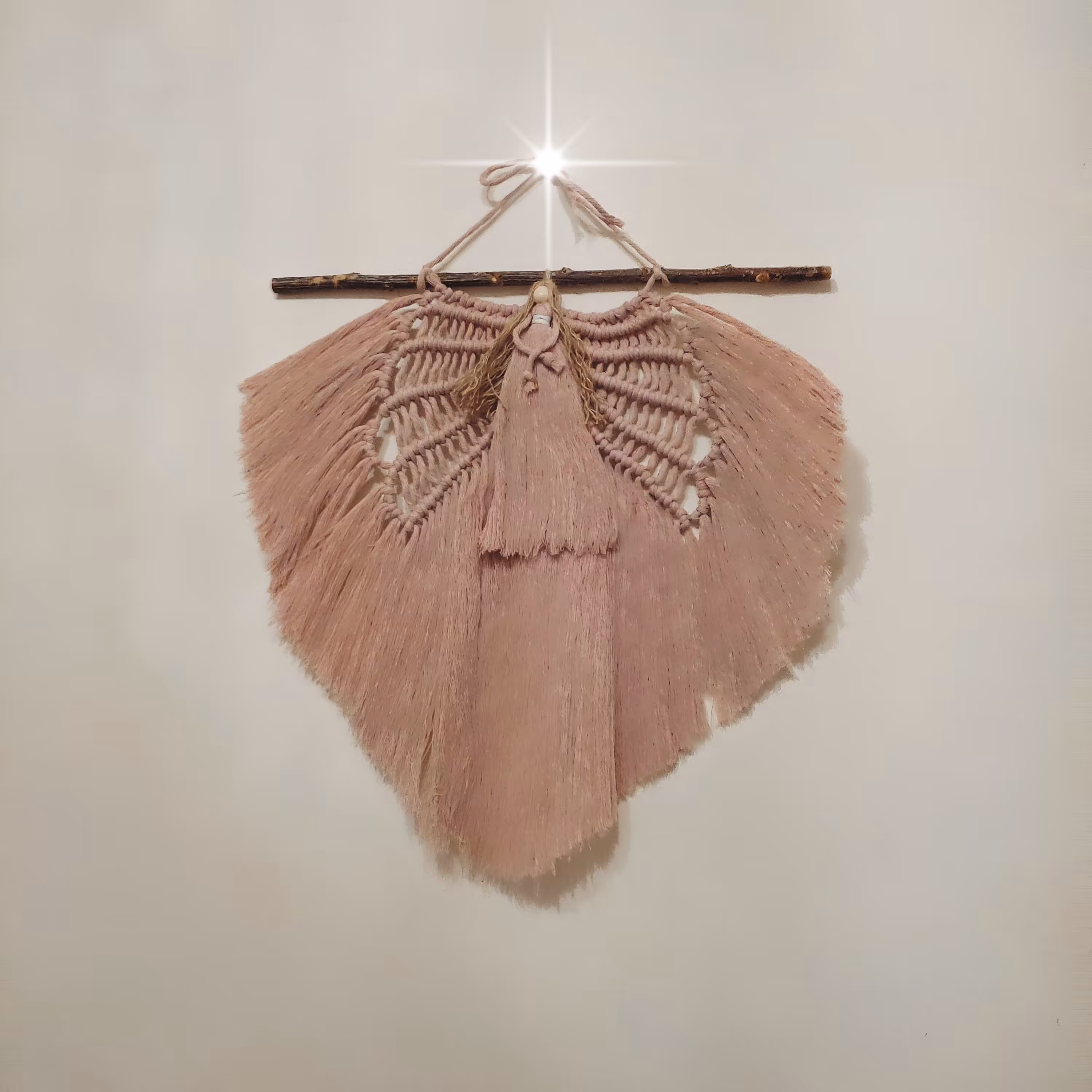 فرشته مکرومه