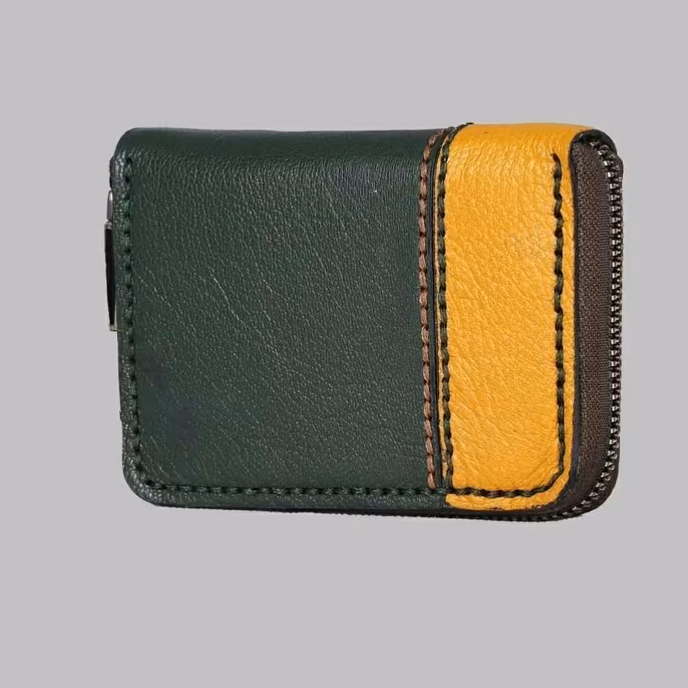 کیف دور زیپ کوچک اکاردئونی مدل اذرنوش
چرم طبیعی و صددرصد دست دوز
ابعاد 11*8