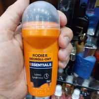 مام رول 50گرمی رودی یر با رایحه ESSENTIALS مردانه با ماندگاری بالا و بدون اثر گذاری رو لباس با بوی بهترین ادکلن های دنیا