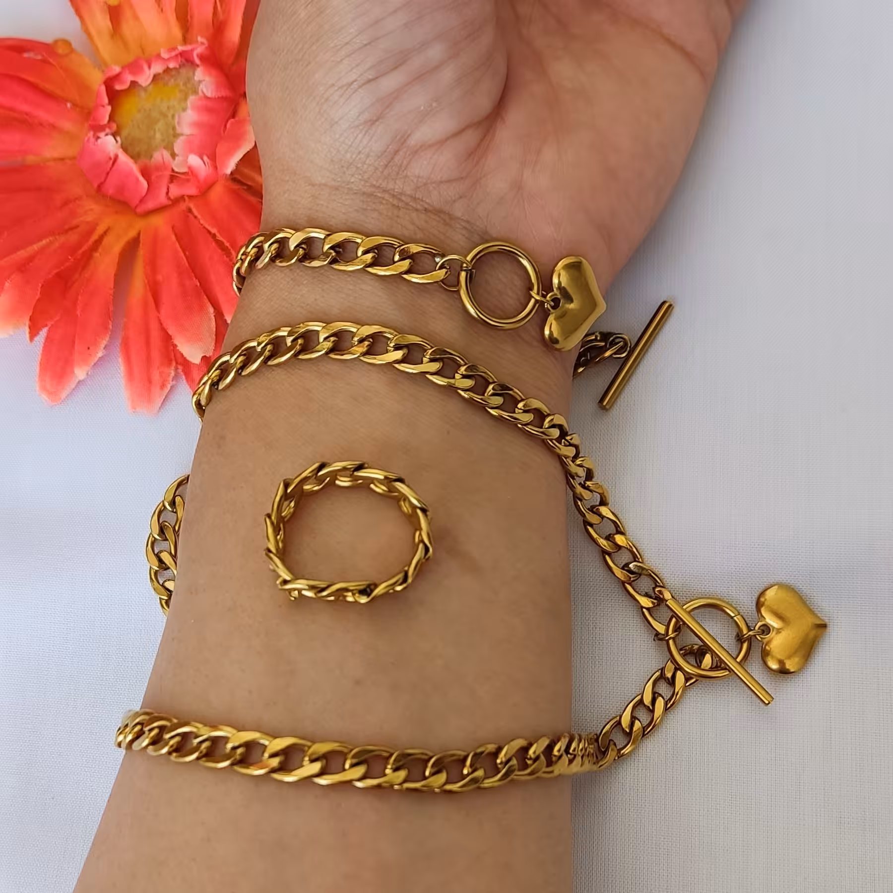 سرویس کارتیری با اویز قلب سه بعدی