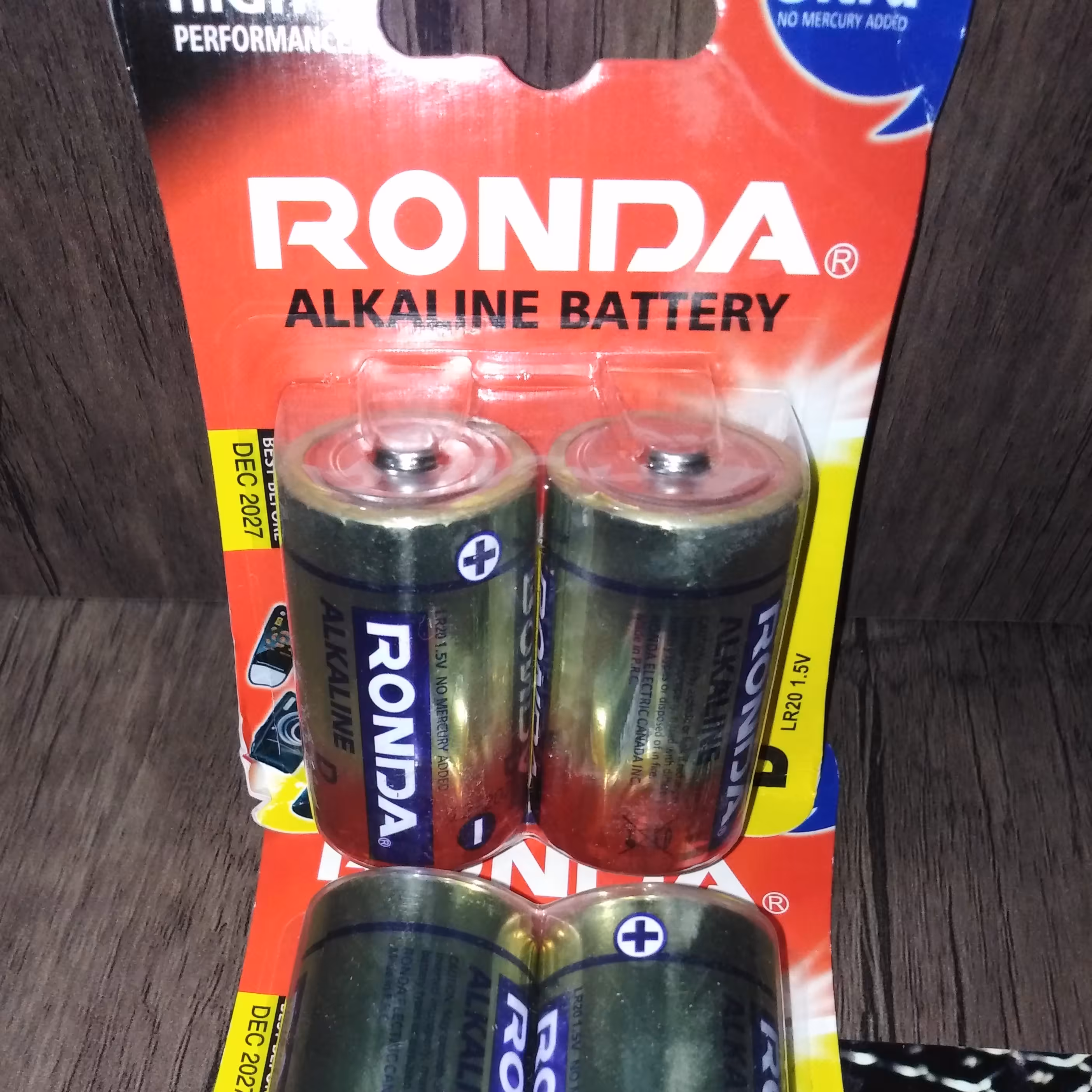 باطری بزرگ RONDA پک شامل 2عدد باطری