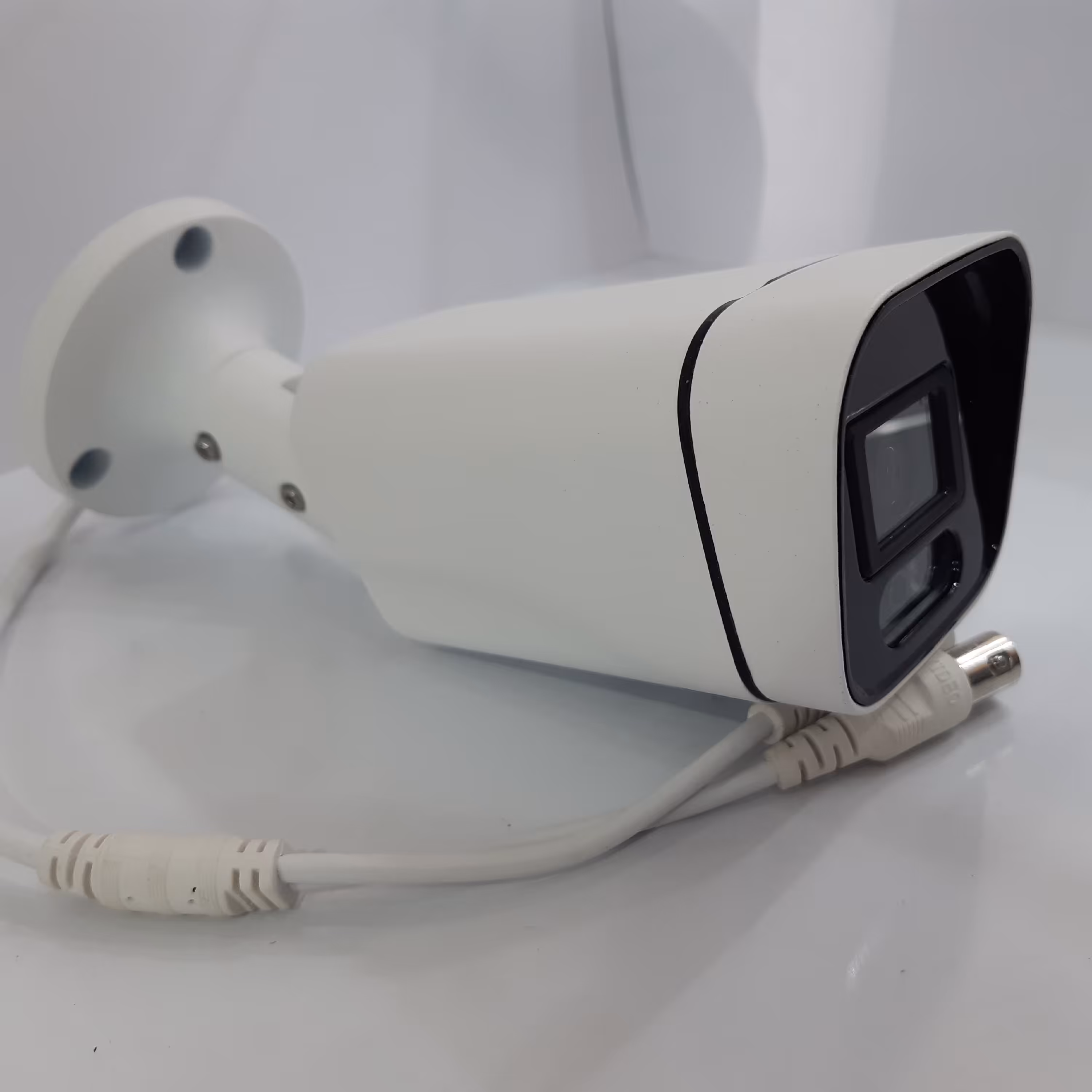 دوربین مداربسته بولت فلزی 5 مگاپیکسل مدل AD2