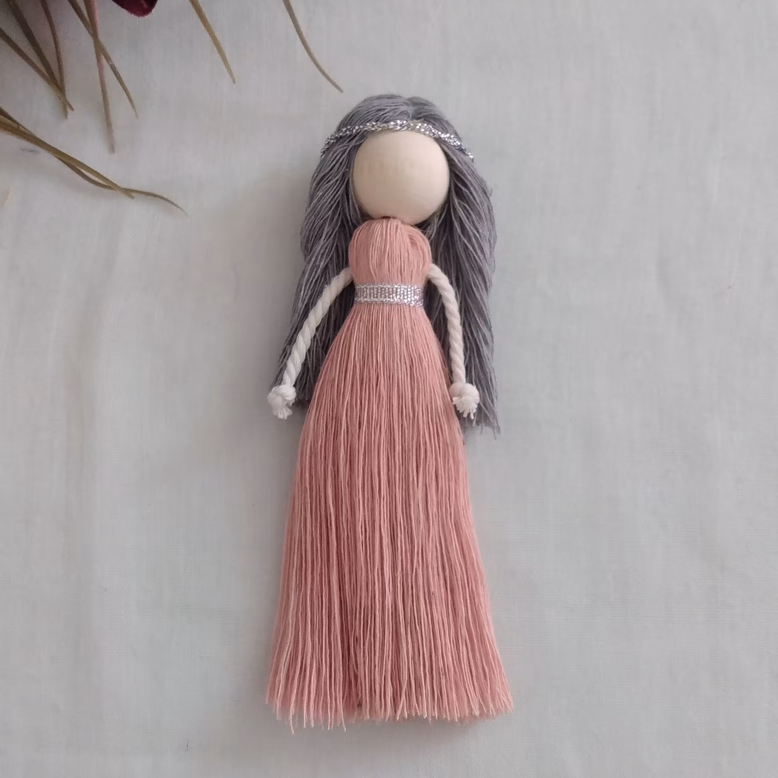 فرشته مکرومه آویز کیف و جاسوییچی