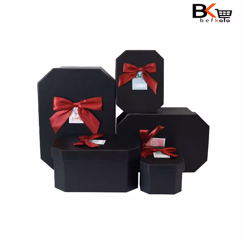 باکس کادویی 5 تکه هشت ضلعی کشیده پاپیون دار مشکی کد 53