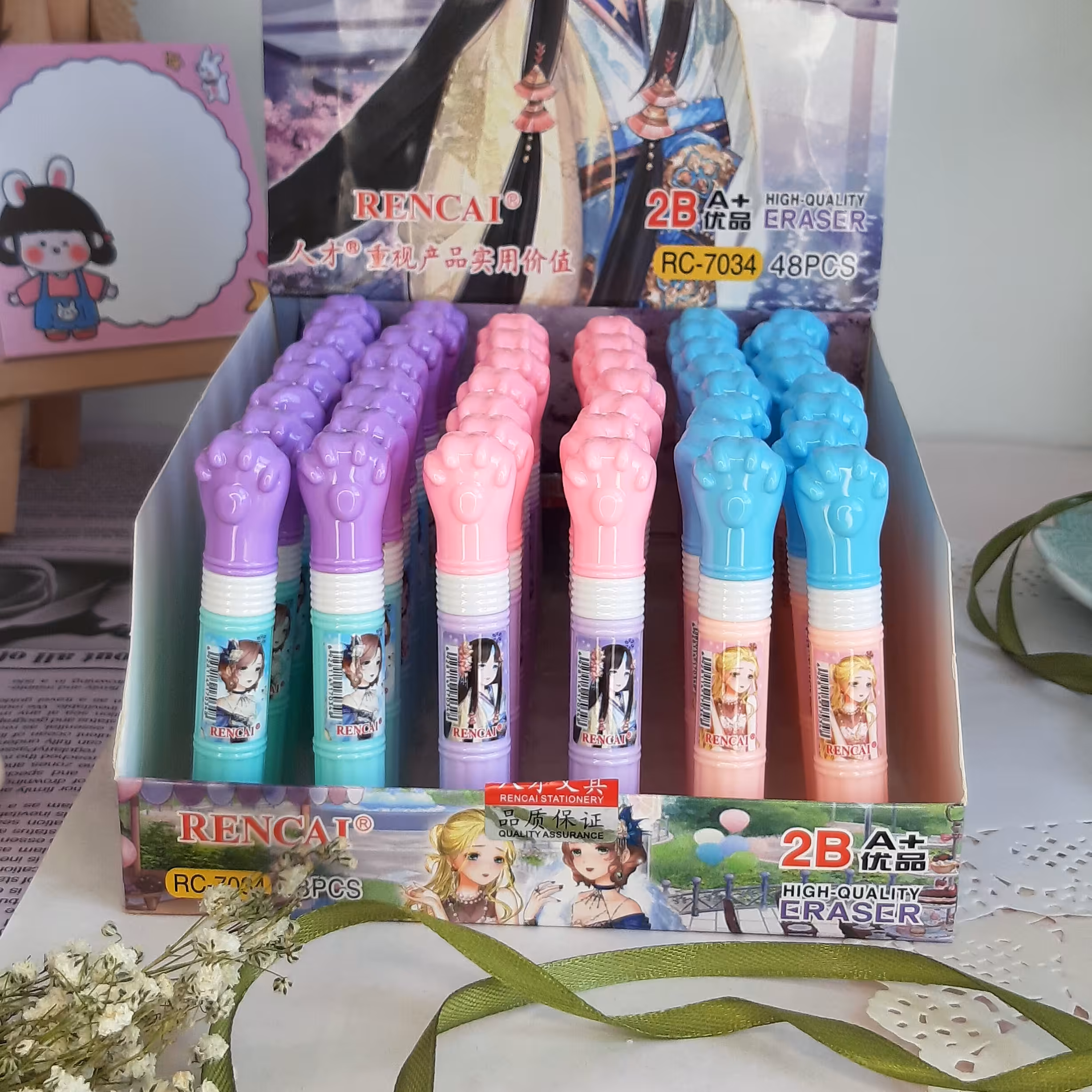 پاکن کاتری  فانتزی غلاف دار  با درپوش طرح پنجه در سه رنگ