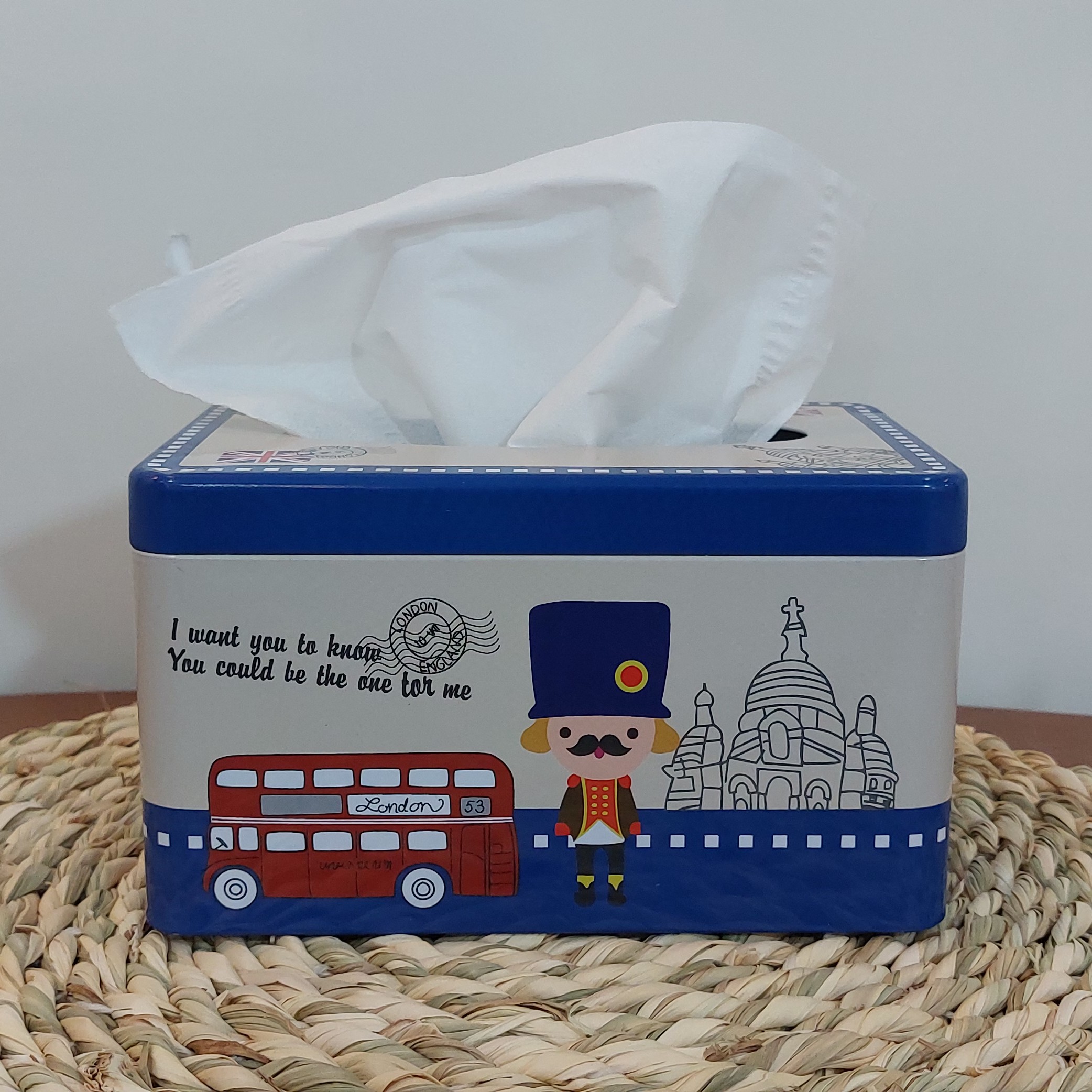 جعبه دستمال کاغذی فلزی وارداتی شیک طرح لندن مخصوص خاص پسندان