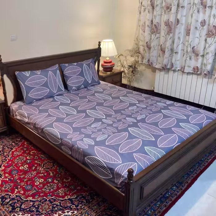 سرویس ملحفه مدل کشدار مدل برگ ماکااو 2 نفره 3 تیکه عرض 180