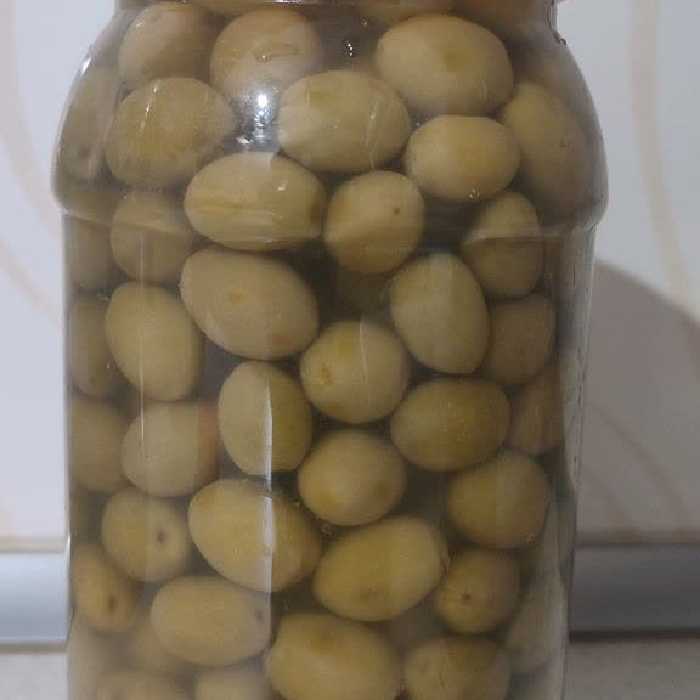 زیتون ویژه رودبار درجه یک،  یک کیلویی 