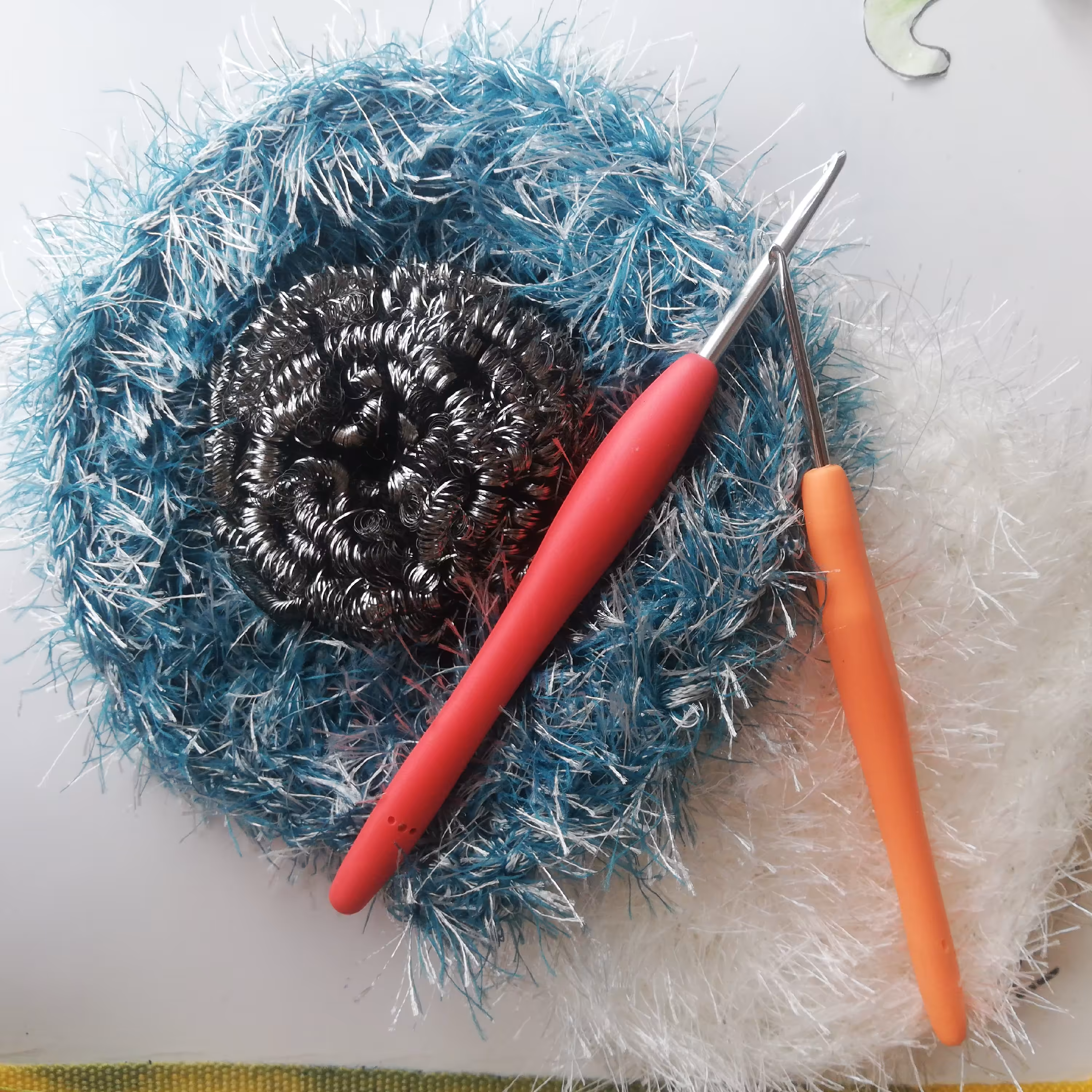 اسکاچ و سیم ظرفشویی یوموش، 