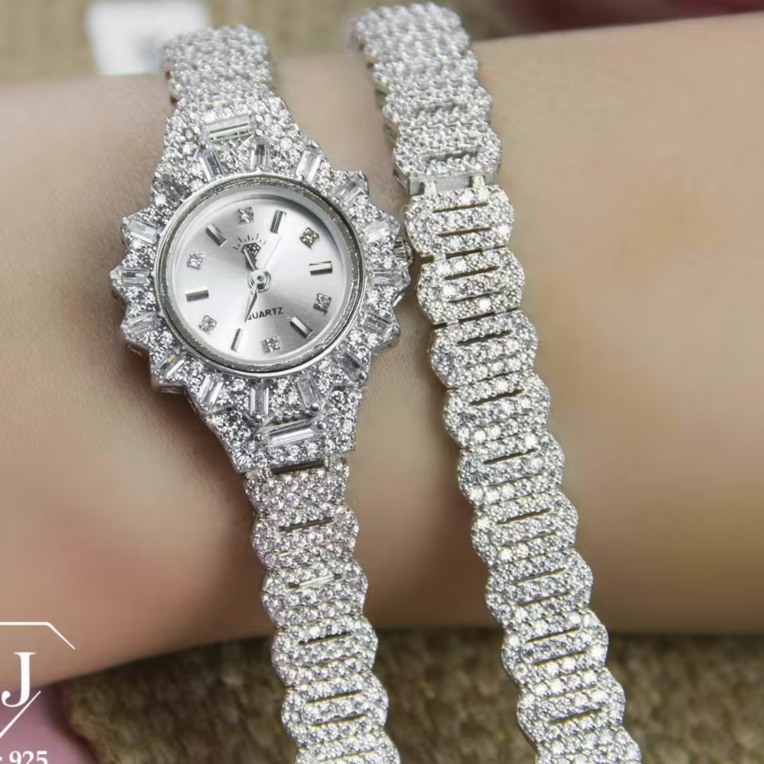 ست زیبا ساعت و دستبند رادیوم طرح جواهر نقره عیار 925 ابکاری طلا