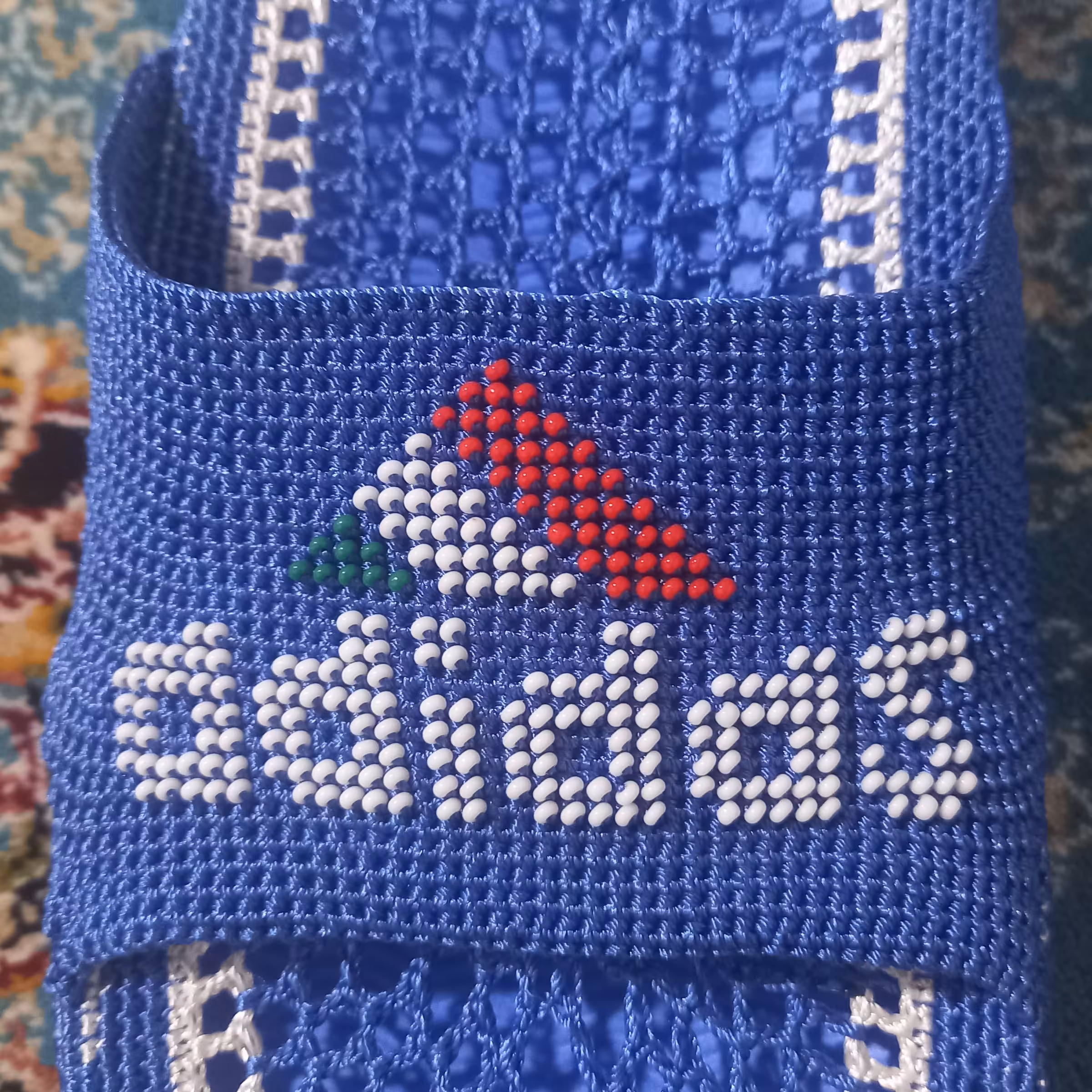 دمپایی زندان بافت