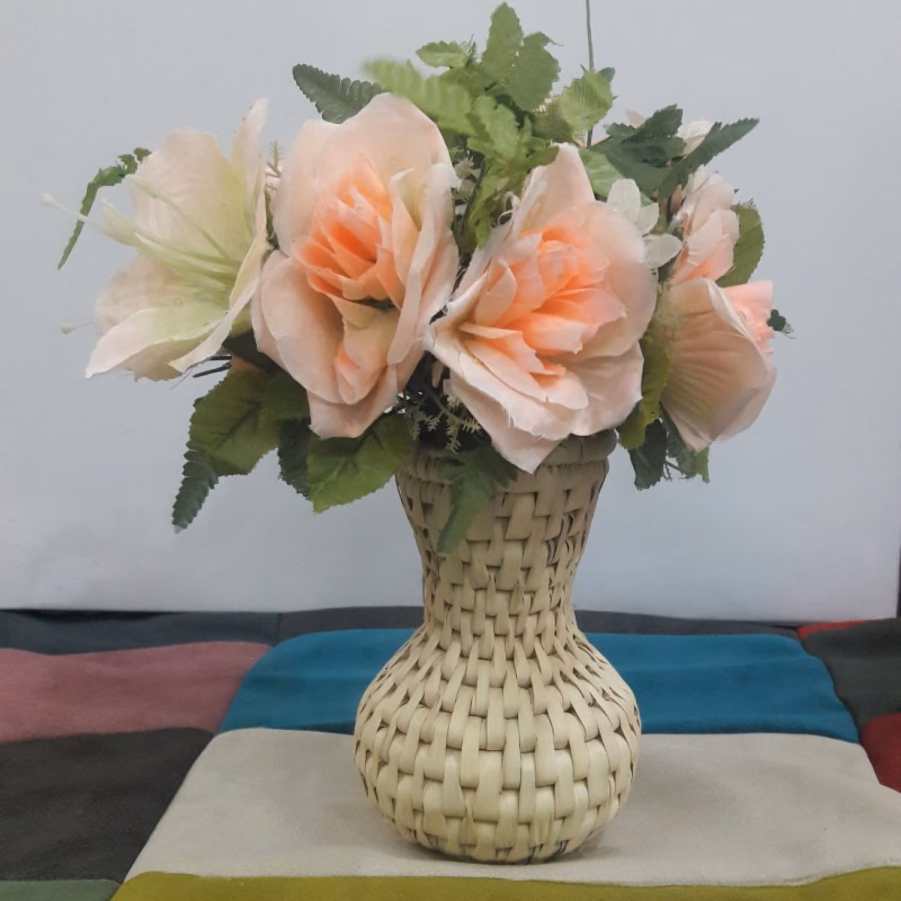 گلدان حصیری