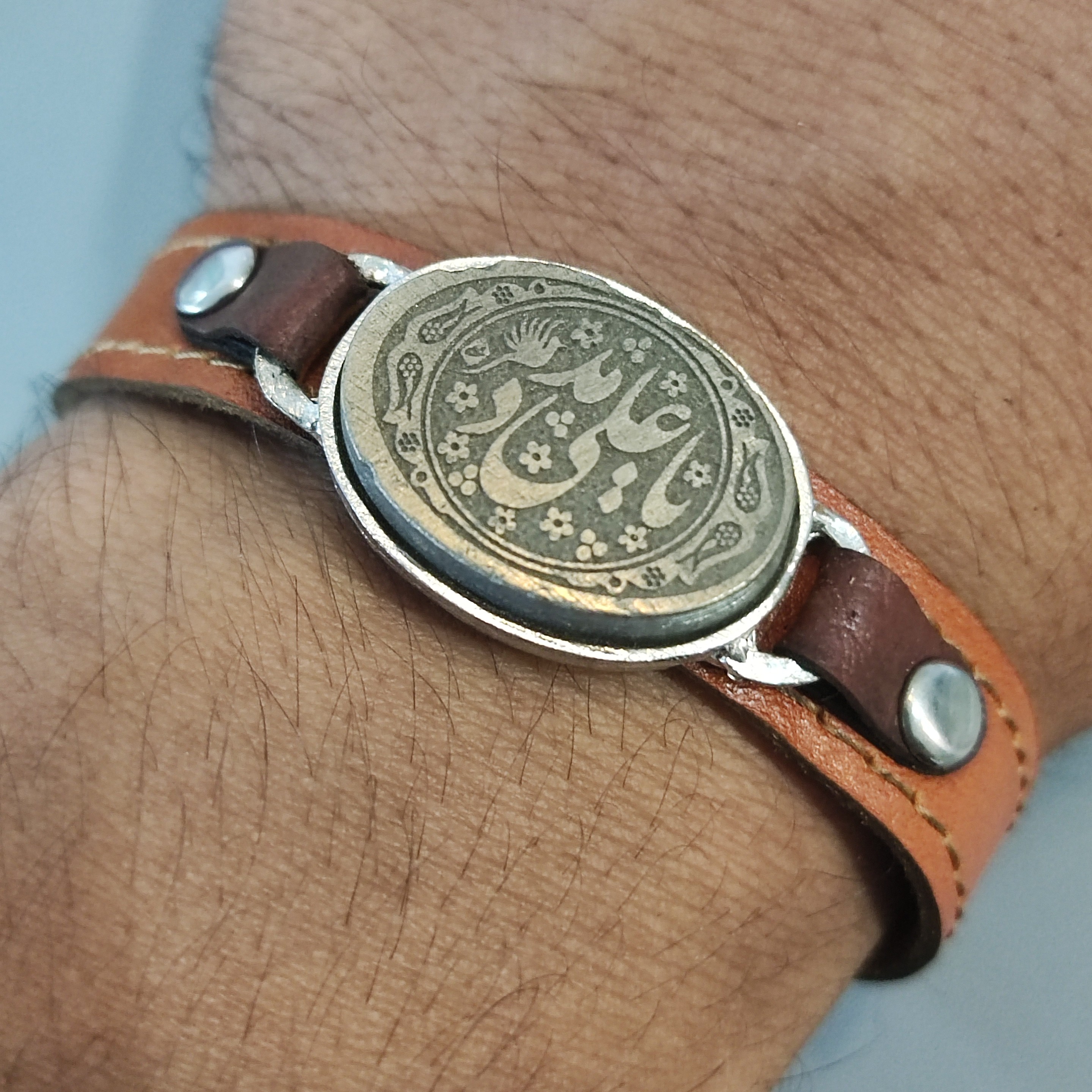 دستبند چرم یاعلی مدد سنگ یشم،دستبند یاعلی مدد،دستبند چرم سنگ یشم ،دستبند مذهبی چرم