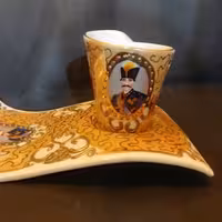 دو پارچه ویرا  رنگ طلایی زیرو رو قهوه خوری چینی چایخوری طلا برجسته