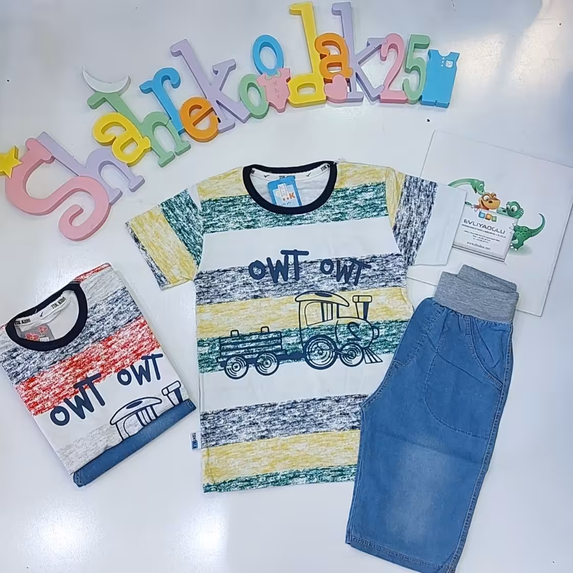 آستین کوتاه و شلوارک پسرانه،آبی و قرمز ترکیبی،جنس انستین کوتاه نخی و جنس شلوارک لی کاغذی،بسیار خنک و با کیفیت،سایز 40و45