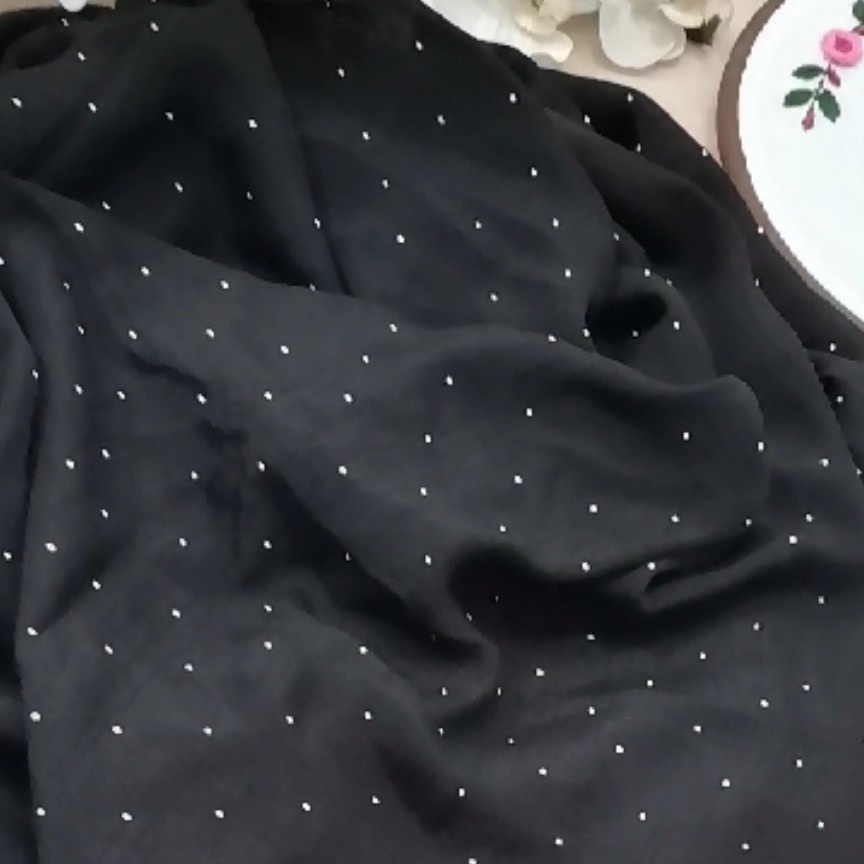 روسری مشکی دسته بلند
