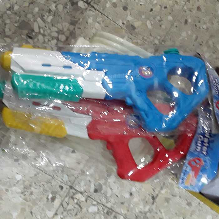 اسباب بازی تفنگ آب پاش بزرگ مدل 2212 پمپی با کیفیت و نشکن با مکانیزم دستی 