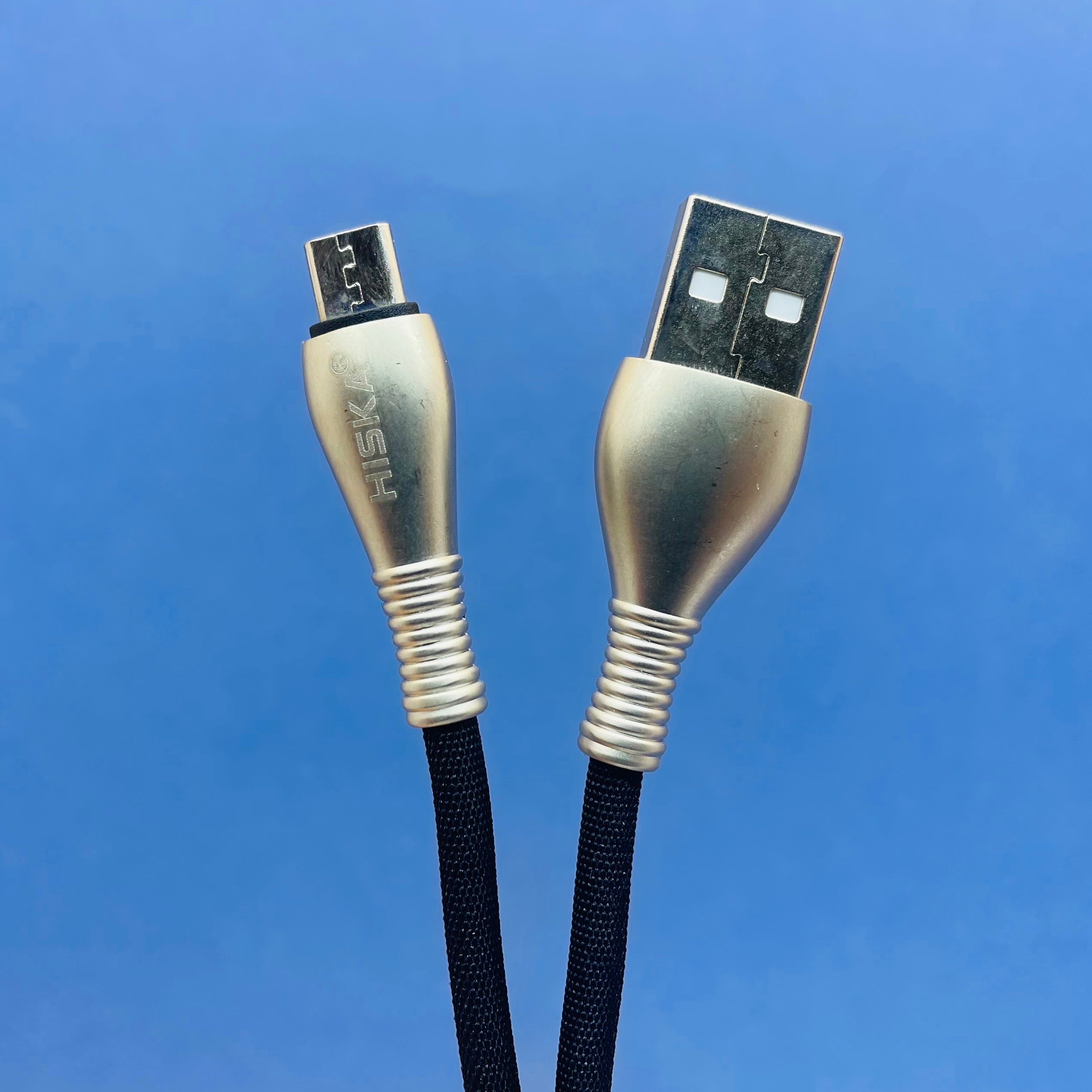 کابل شارژ هیسکا مدل HISKA CA94 روکش برزنتی ( اندرویدی )