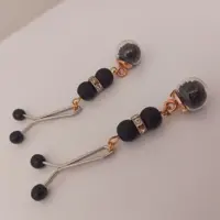 گیره روسری مشکی طرح توپکی با گیره دینا 