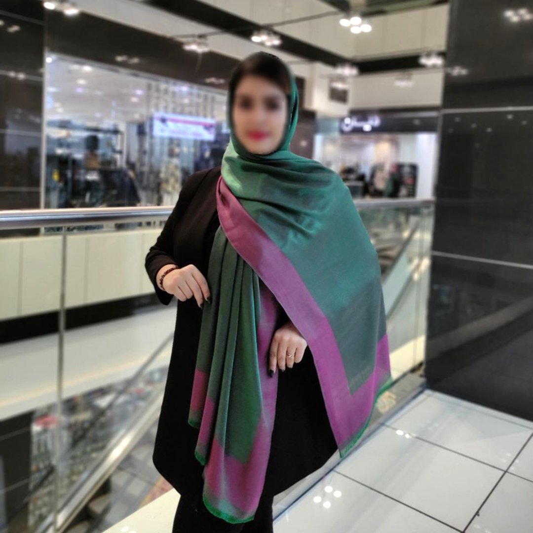 شال بامبو دورو ارسال رایگان ریشه پرزی و دور دوخت رنگ سبز سرخابی