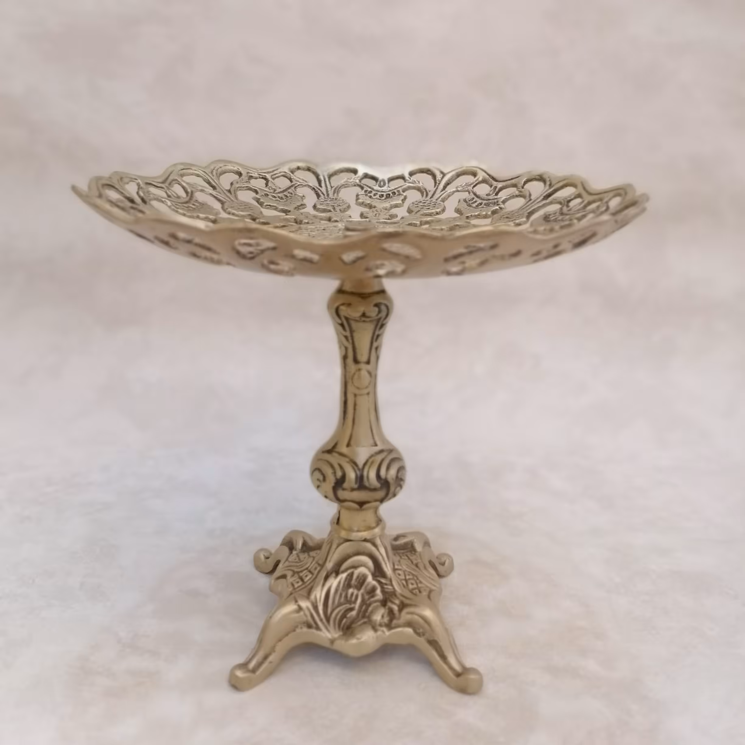 شیرینی خوری پایه دار برنجی (برنزی)