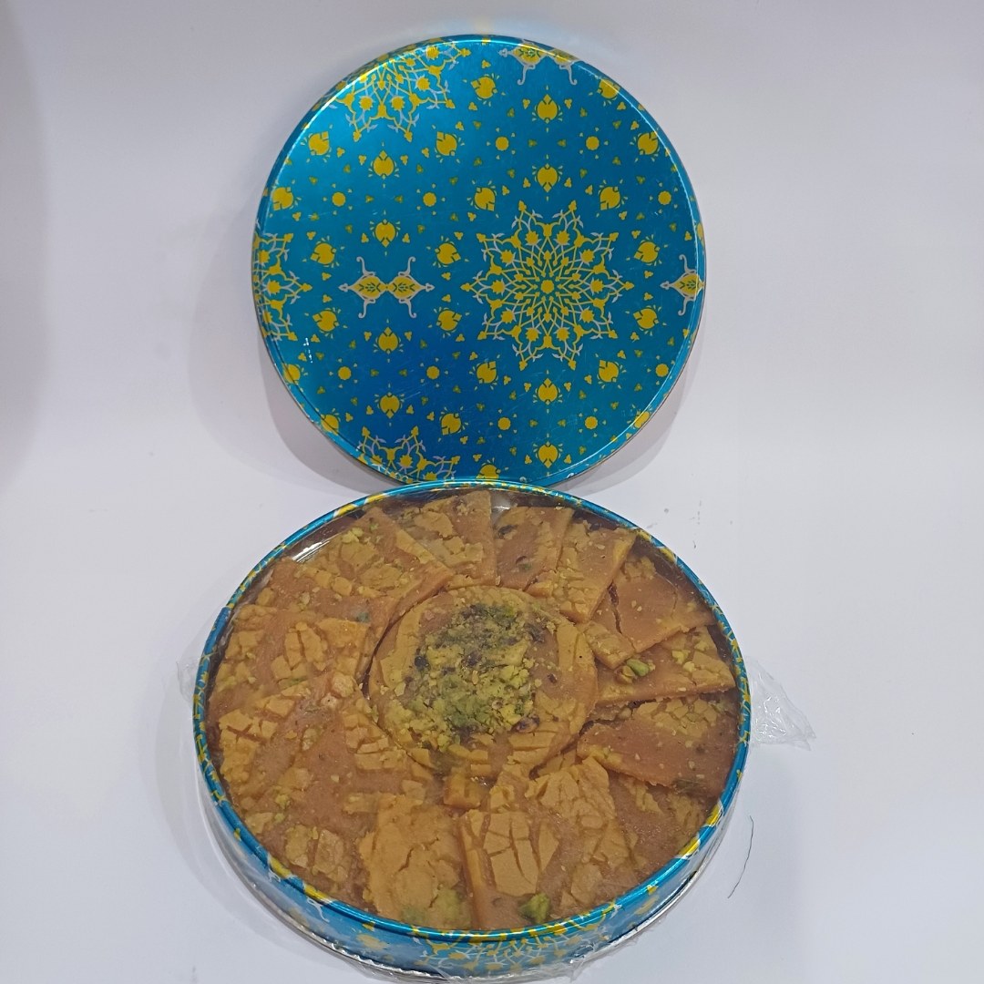 سوهان مخصوص نباتی با مغز پسته قوطی فلزی (190 گرمی)