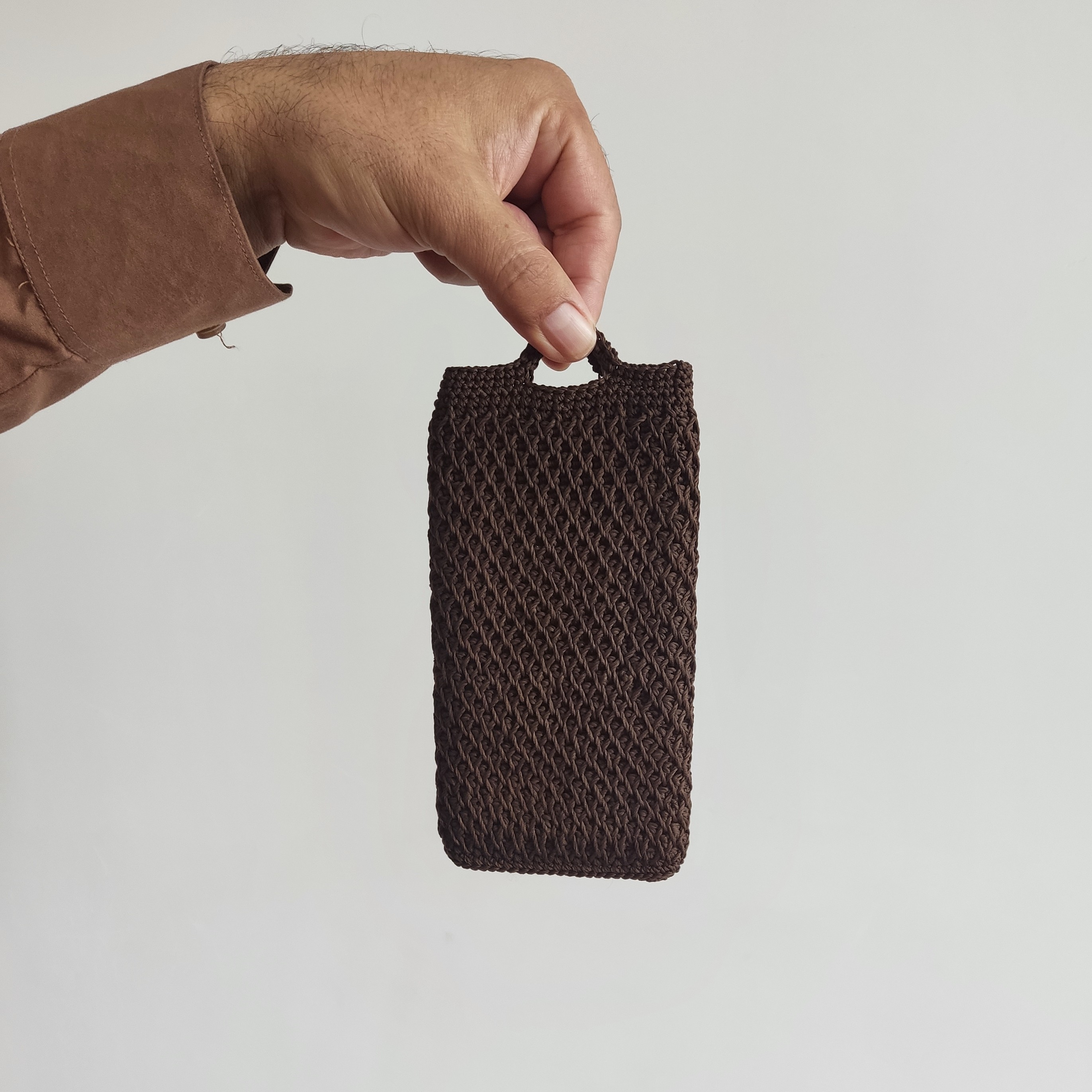 کیف موبایل بافتنی