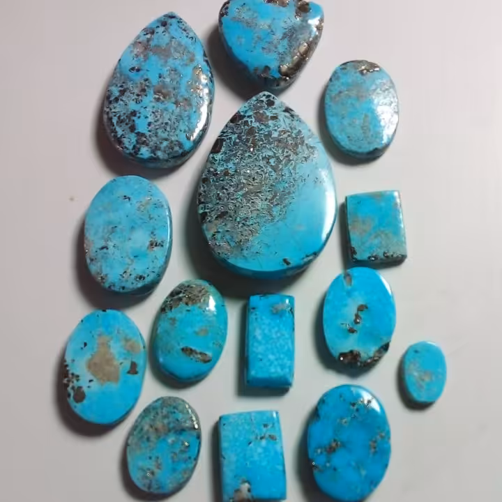 فیروزه ناب کرمان 