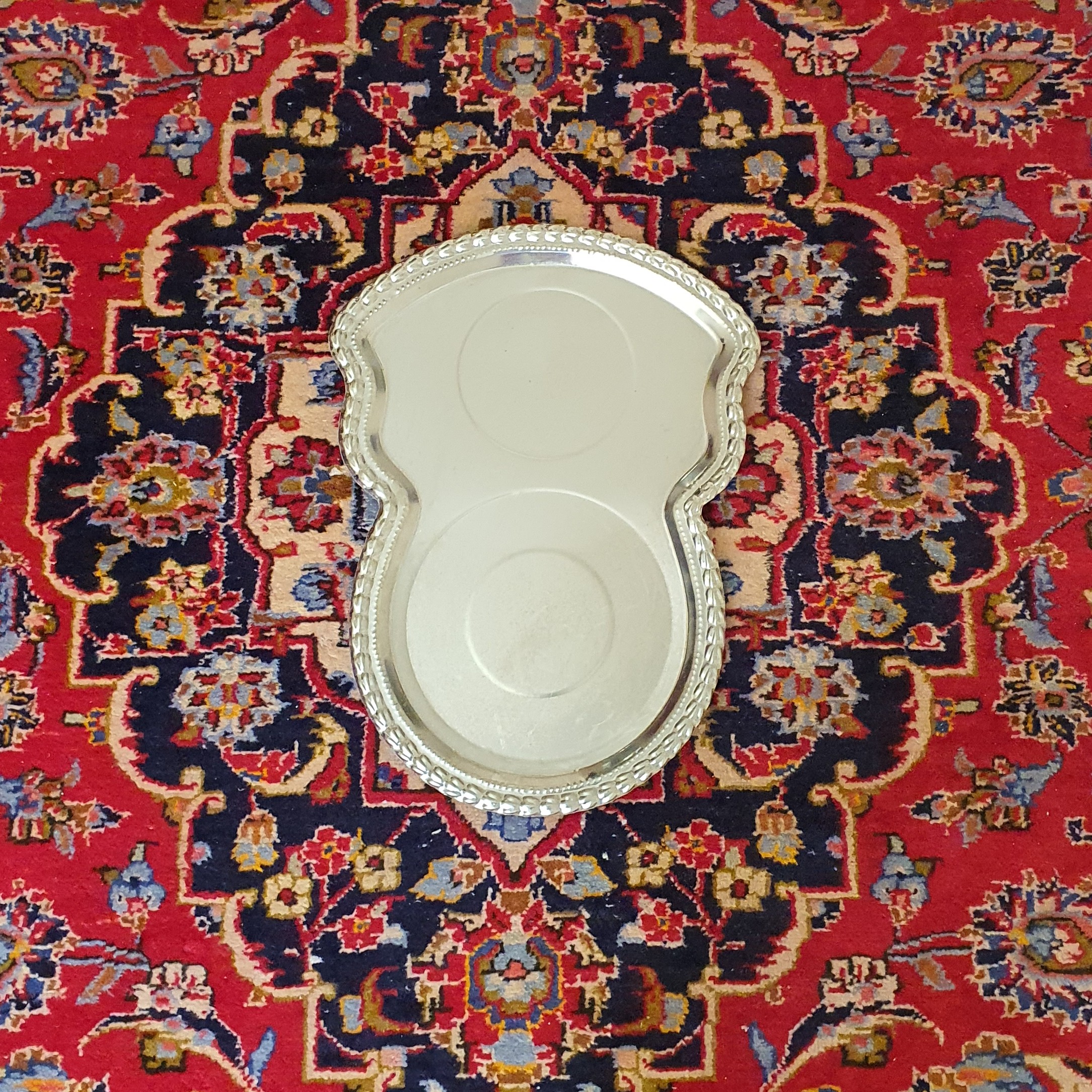 سینی زیر سماور