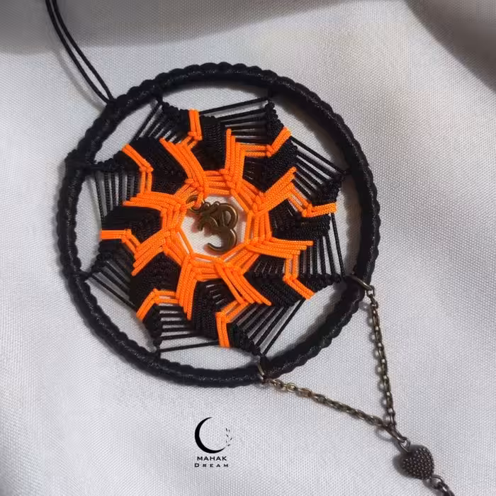 آویز ماشین هیچ