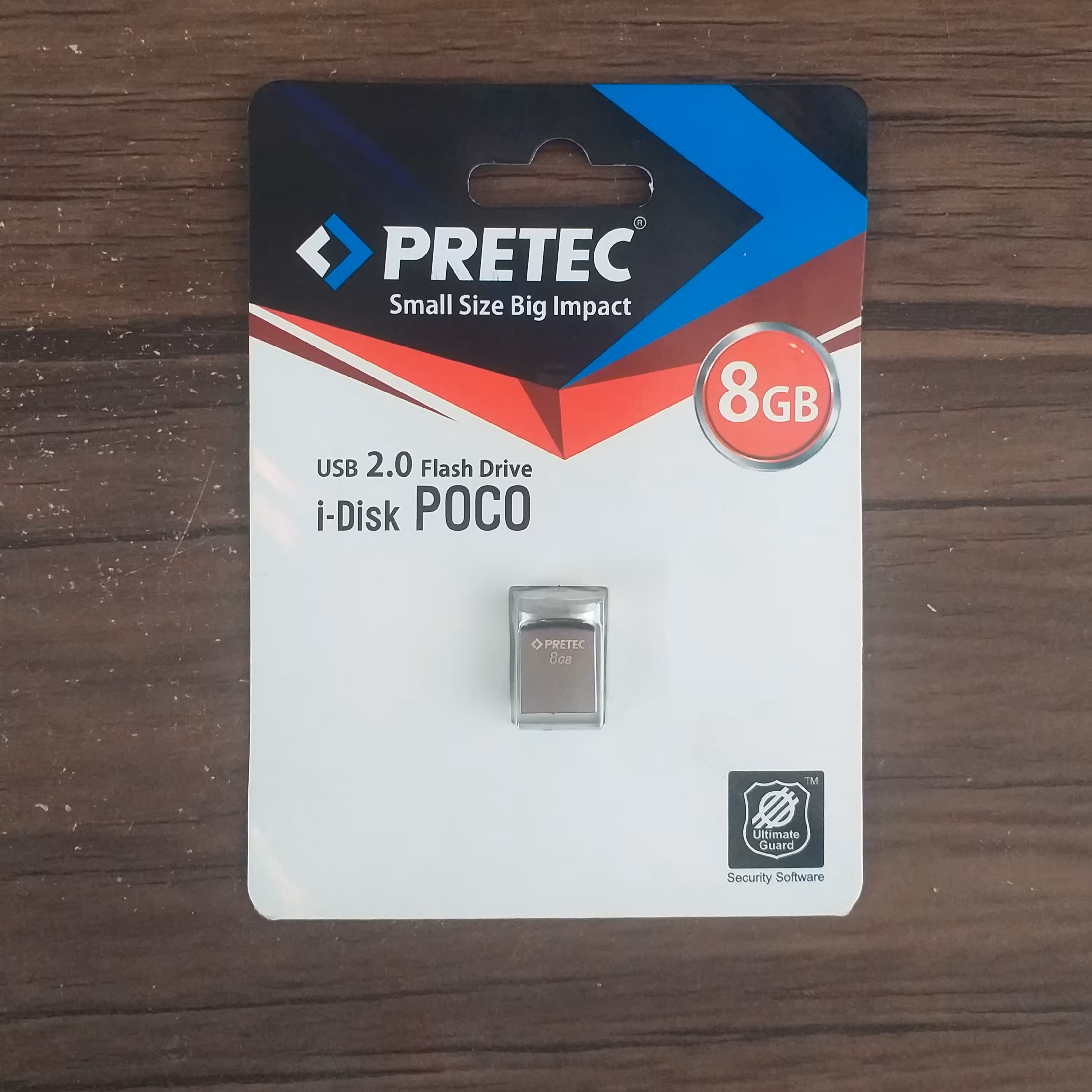 فلش 8گیگ pretecبا گارانتی