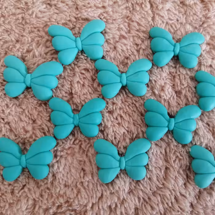 پیکسل خمیری پروانه با رنگ بندی خرازی گلسرسازی تزیینات خرجکار