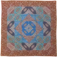 رومیزی ترمه ابریشم طرح چهل تکه کد TRM143 رنگ آستر طوسی