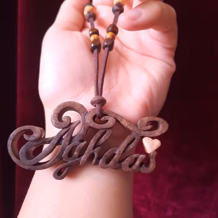 پلاک اسم منبت کاری شده