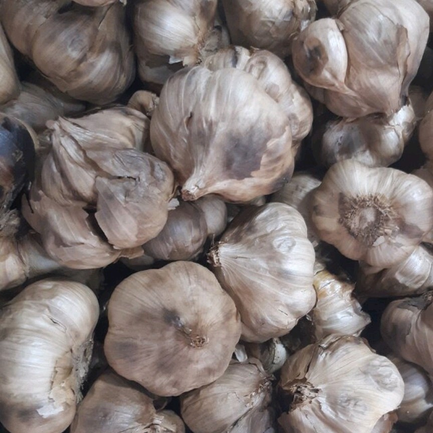 سیر سیاه همدان نیم کیلویی عطاری دستانی 