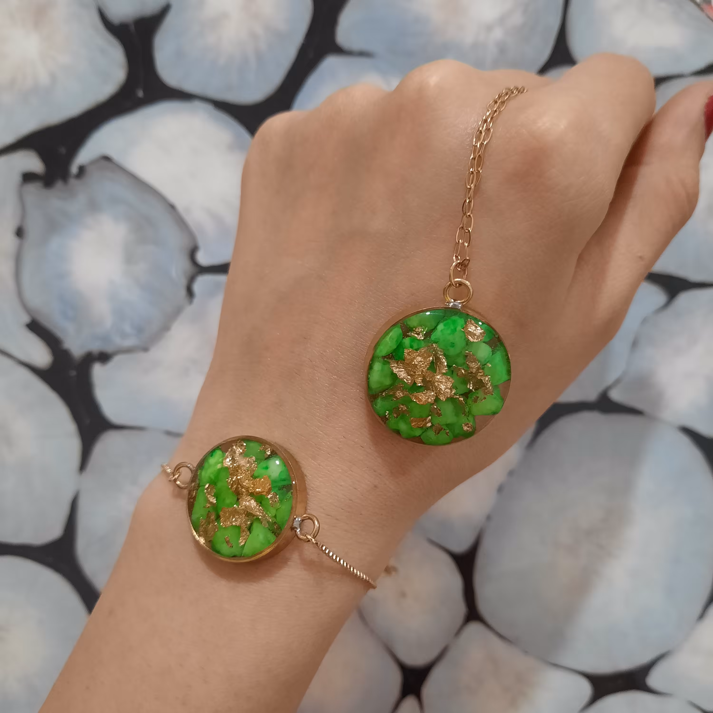 دستبند و گردنبند ست