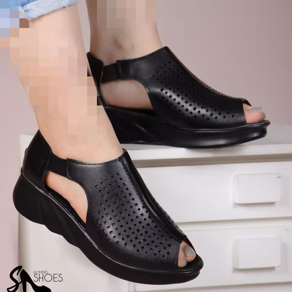 صندل طبی جدید
زیره پیو
بغل چسبی و کشی 
سایز 37 تا 40