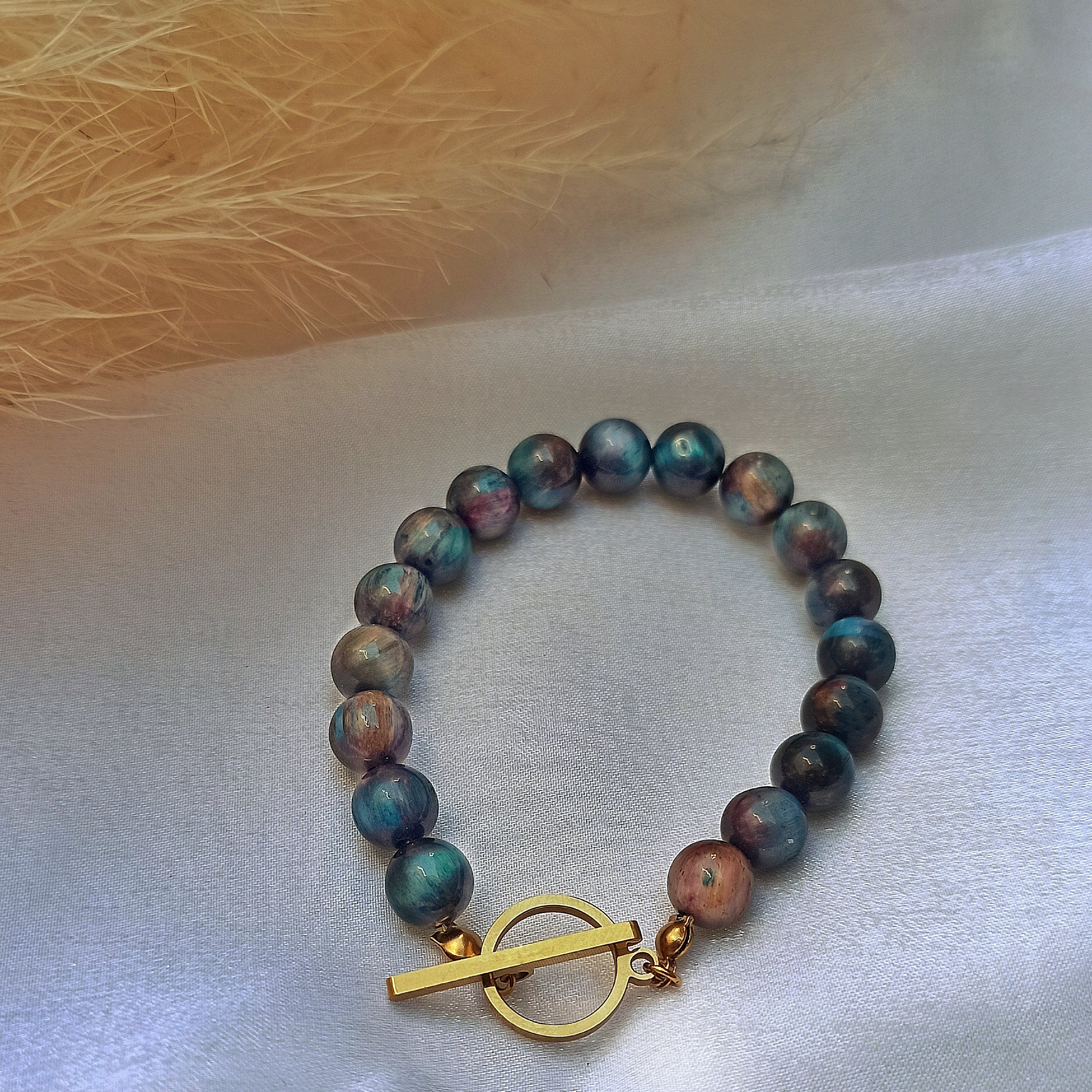 دستبند کهکشانی قفل تی