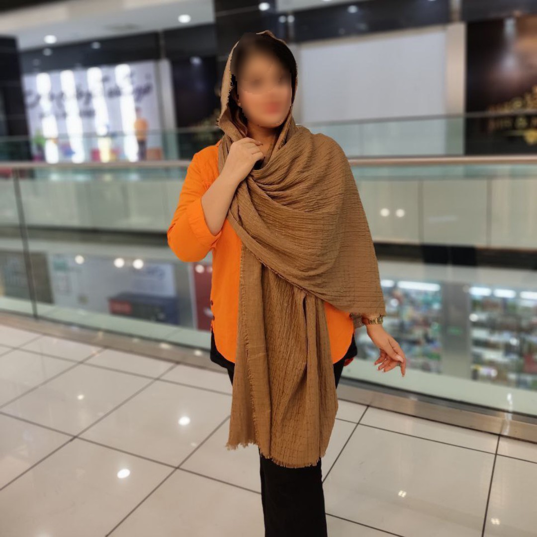 شال پلیسه شطرنجی هنرمندی رنگ شکلاتی(ارسال رایگان)