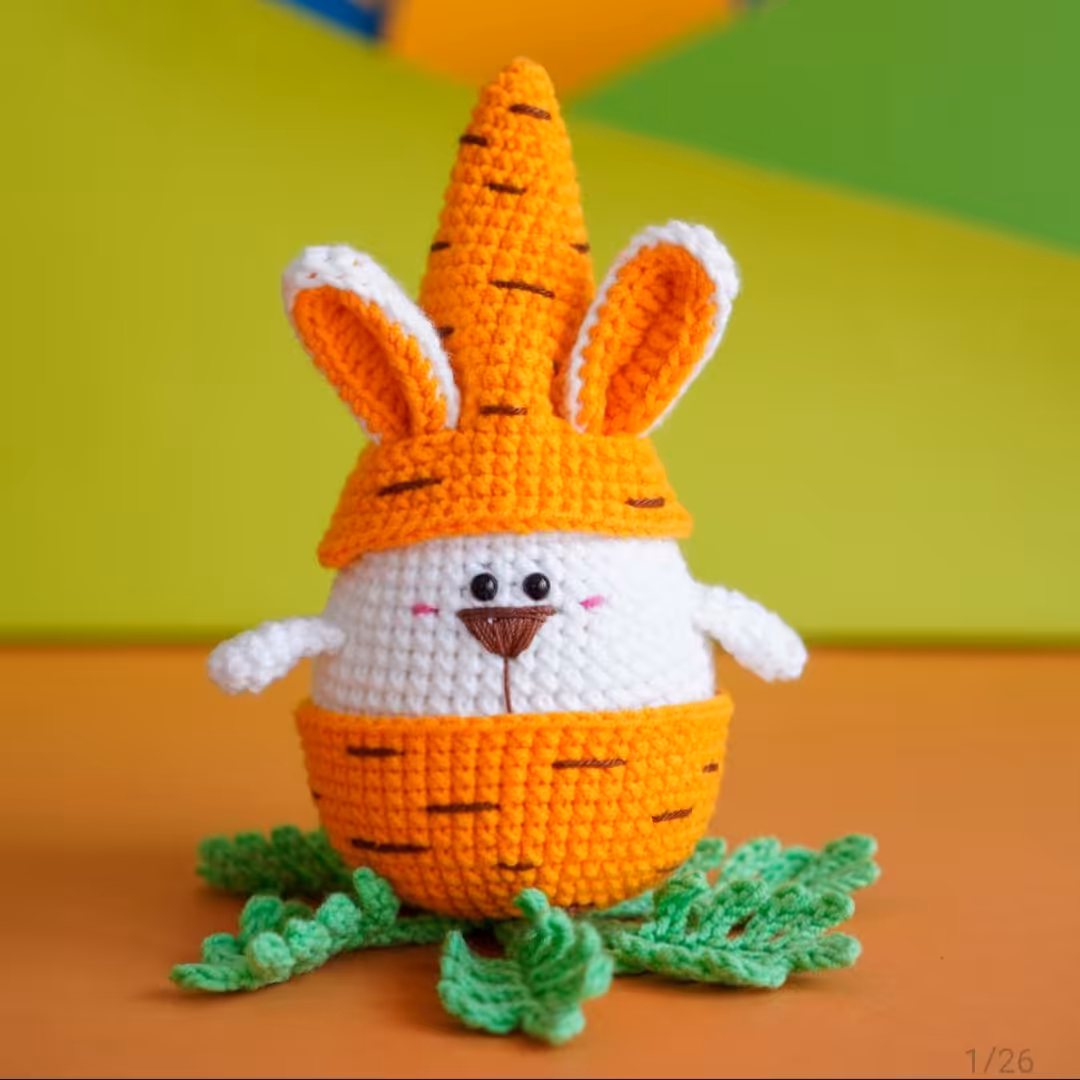 عروسک دستبافت خرگوش و هویج با سایز تقریبی 18 سانت و قابل سفارش در رنگبندی دلخواه شما 